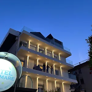 https://hotel-miramare-sottomarina.hotelinveneto.com